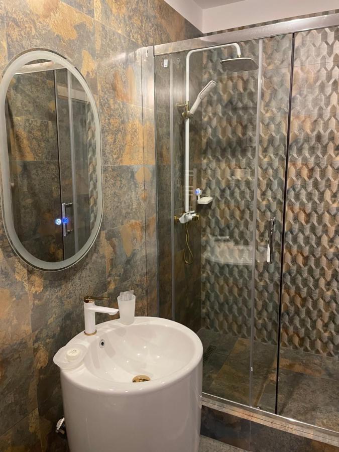 Ami Residence Bucharest Airport&Therme&Parking Otopeni Dış mekan fotoğraf