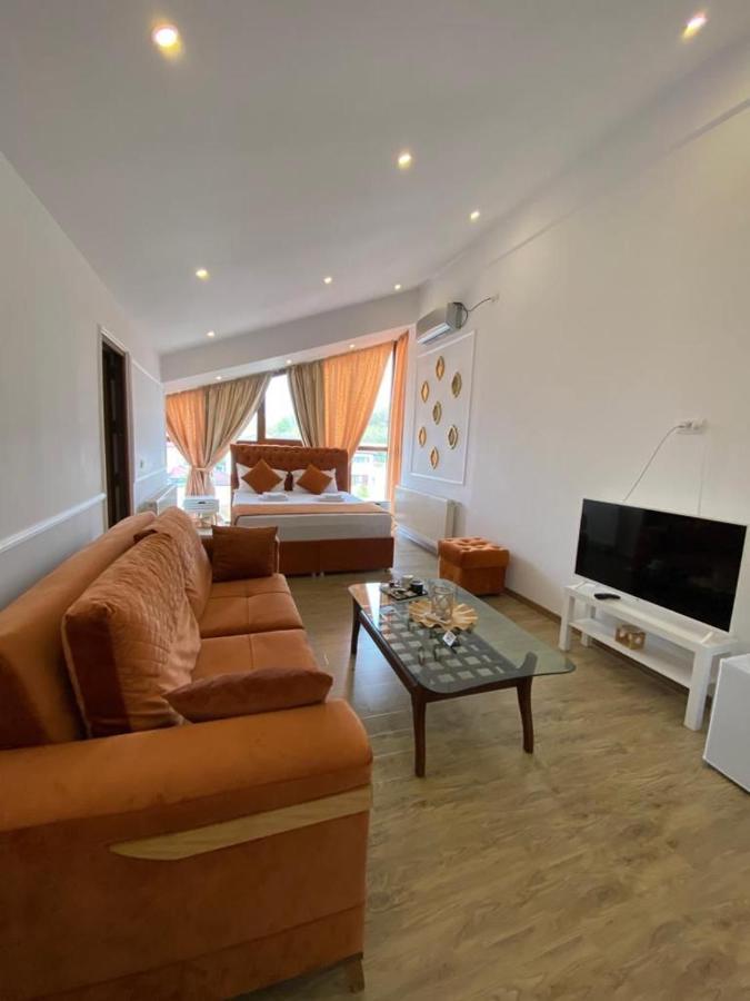 Ami Residence Bucharest Airport&Therme&Parking Otopeni Dış mekan fotoğraf
