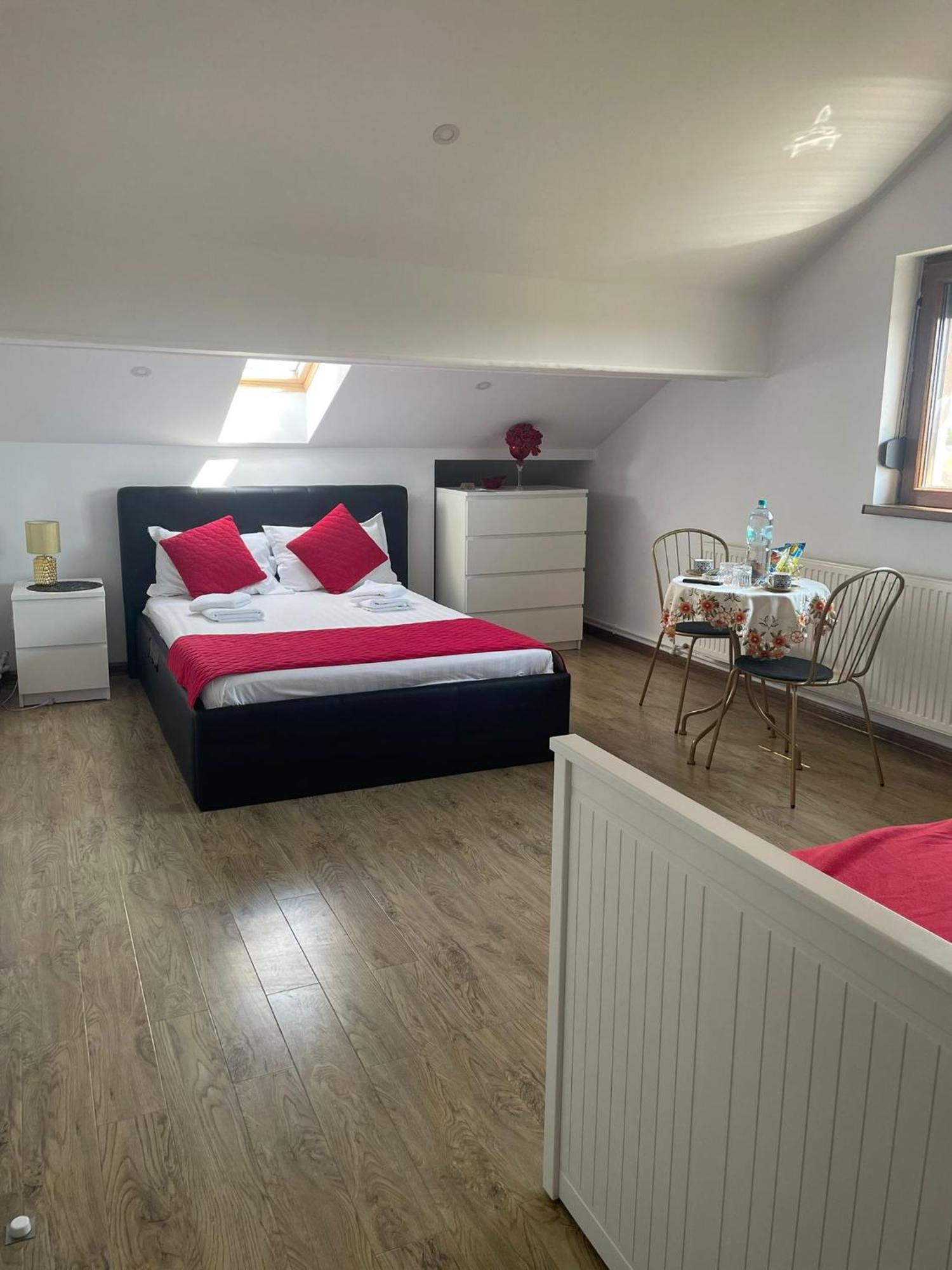Ami Residence Bucharest Airport&Therme&Parking Otopeni Dış mekan fotoğraf